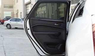 凯迪拉克车门擦凹进去了怎样修 自己修车的好方法