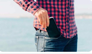 梦见从裤兜拿出东西 这代表着什么