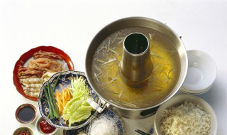 炖菜锅糊了怎么处理糊垢 你值得了解的小技巧