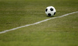 边界球直接给守门可以用手接吗 边界球是什么