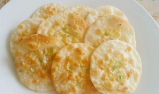 饺子皮做饼家常做法 饺子皮制作葱油饼的教程