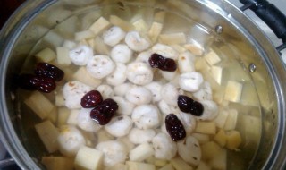 马蹄汤家常做法 美味甜汤做出来