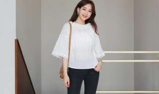 黑牛仔裤配什么上衣 总有一种适合你