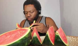 黑人为什么不吃西瓜 看完涨知识了