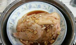 高压锅隔水蒸鸡的做法 老师傅教你如何做出肉质弹牙的隔水蒸鸡