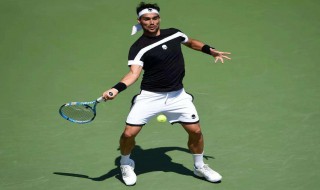 网球单反击球动作要领 一起来学习