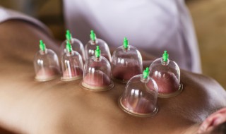 真空拔罐的好处和坏处 真空拨罐的好处和坏处