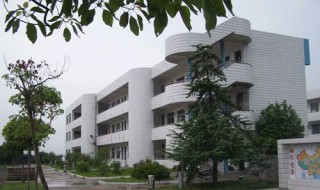 南龙湖在郑州几环 郑州的南龙湖算是几环的