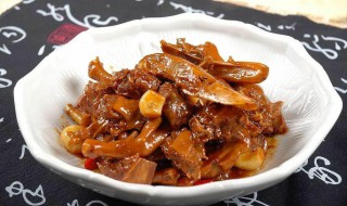 熟鸭子怎么炒好吃 这样做简单又家常