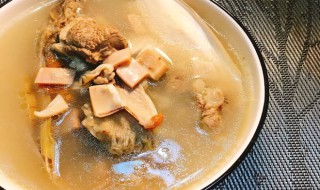 乌贼汤的做法 大厨原来是这样做的