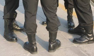 男士马丁靴如何搭配 来看看吧