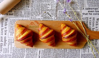 丹麦面包开酥教程 丹麦面包开酥时候面与油软硬度