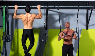 引体向上背部发力技巧 引体向上发力技巧