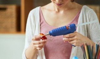 密封胶枪如何用 密封胶枪怎么用