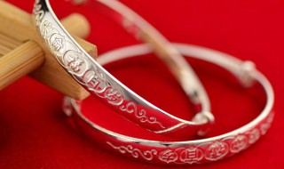 婴儿戴银手镯的禁忌 这些禁忌你要知道