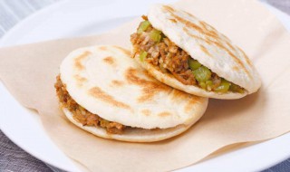 西安有什么好吃的 腊汁肉夹馍秦镇米皮