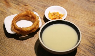 豆汁什么味道 豆汁儿到底是什么味儿