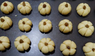 南瓜泥小饼干如何做 南瓜泥小饼干怎么做