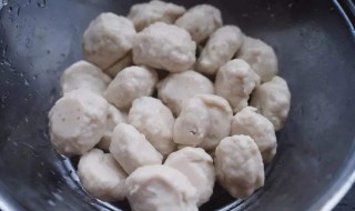鲅鱼丸子吃不完怎么保存 煮过的鱼丸的保存方法