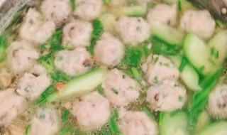 丝瓜肉丸汤怎样做 丝瓜肉丸汤的做法