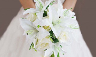 手捧花的寓意 有不同含义吗