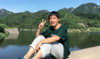 男学生较瘦穿搭 男学生较瘦穿搭分享