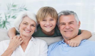 儿孙绕膝尽享天伦句子 儿孙绕膝尽享天伦句子精选