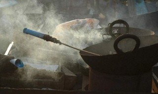 炒菜油温太高怎样处理 炒菜油温太高的坏处