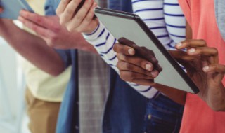 成熟高冷微信名 显成熟的微信网名四个字