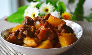 家庭炖牛腩怎么做 家庭炖牛腩怎么做好吃