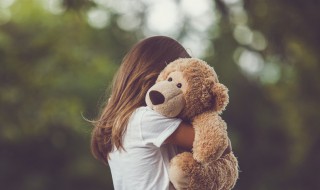 熊抱是什么意思 熊抱在商业上有什么意思