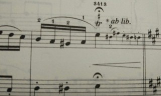 音符上面一点是什么意思 乐谱音符蕴意