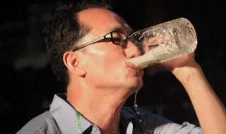 汗畅淋漓什么意思 汗畅淋漓解释