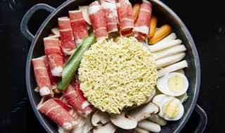 牛肉火锅的做法及配料 牛肉火锅的做法及配料是什么