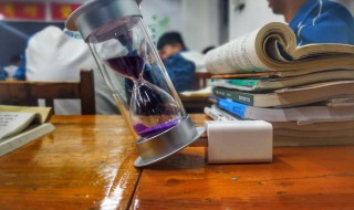 什么是直棱柱有什么性质 直棱柱和直棱柱的性质介绍