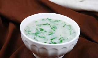 荷叶粥的做法和功效 荷叶粥的制作方法和功效是什么