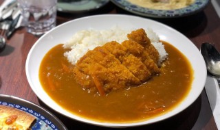 咖喱饭需要什么材料 咖喱饭需要材料和做法