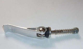 自行车快拆杆安装方法 安装拆卸需要注意什么？