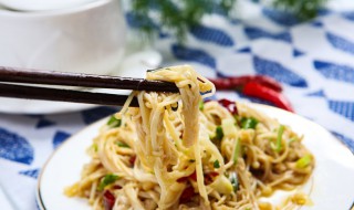 金针菇炒什么最好吃 金针菇拿来炒什么菜好吃