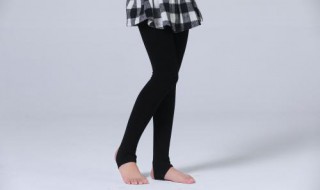 踩脚袜怎么改成连脚袜 有人知道吗