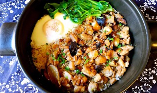 鸡腿焖饭的做法 好吃又营养的焖饭