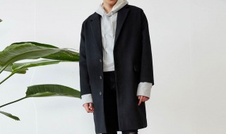 黑大衣里面穿什么好看 搭配指南