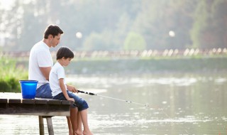 鲤鱼上浮怎么钓 鲤鱼浮到水面怎么钓