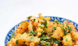 摆地摊炸洋芋的做法 地摊炸洋芋怎么做