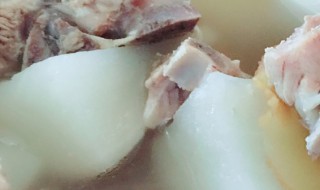 牛排骨和白萝卜南瓜一起炖吗 牛排骨和白萝卜南瓜可以煮吗