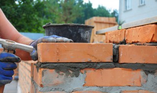 斜坡墙怎么砌 斜坡墙修砌方法