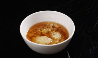 大蒜泡水喷花虫有效吗 大蒜水是可以用来杀虫吗