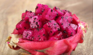 火龙果什么颜色比较好 你喜欢吃哪一种呢
