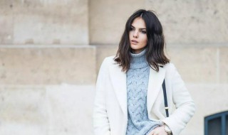 什么裤子搭配白色外套 下面介绍几款适合搭配白色外套的裤子