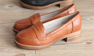 复古皮鞋怎么搭配 复古皮鞋如何搭配